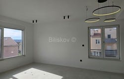 Kastel Luksic, Splitsko-dalmatinska 21216