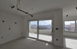 Kastel Luksic, Splitsko-dalmatinska 21216