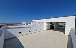 Zadar, Zadarsko-kninska