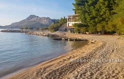 Omi, Split-Dalmatia