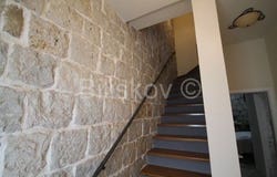 Kastel Luksic, Splitsko-dalmatinska 21212