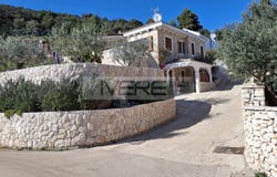 Vinišće, Vinišće, Split-Dalmatia County