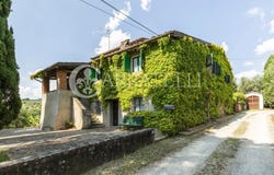 Lamporecchio, Tuscany 51035