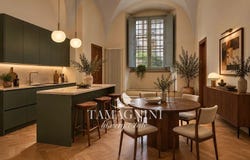 Montepulciano, Tuscany 53045