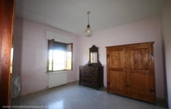 Sinalunga, Tuscany 53048