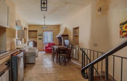 Montalcino, Tuscany 53024