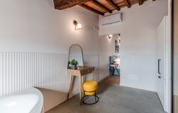 Lajatico, Tuscany 56030