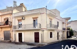 Noto, Sicily 96017