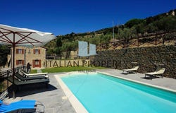 Cortona, Tuscany 52044