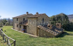 Cortona, Tuscany 52044