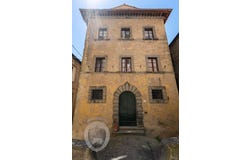 Cortona, Tuscany 52044