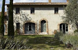 Cetona, Tuscany 53040