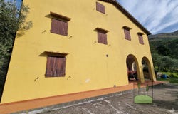 Calci, Tuscany 56011