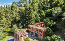 Pescia, Tuscany 51012