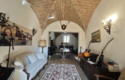 Lari, Tuscany 56035