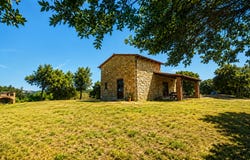 Volterra, Tuscany 56048