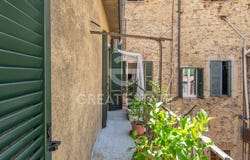 Sarteano, Tuscany 53047