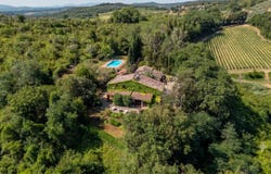 San Gimignano, Tuscany 53030
