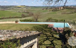 Montalcino, Tuscany 53024