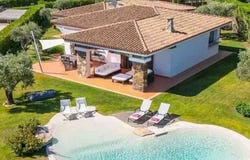 Palau, Sardinia 07020