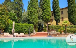 Chiusi, Tuscany 53043