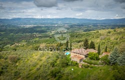 Loro Ciuffenna, Tuscany 52024