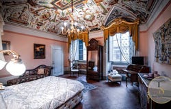 Cortona, Tuscany 52044