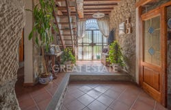 Loro Ciuffenna, Tuscany 52024
