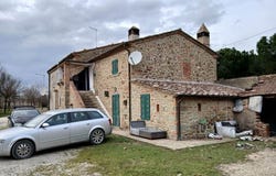 Arezzo, Tuscany 52100
