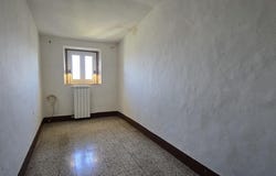 Volterra, Tuscany 56048