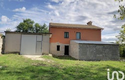 Strada San Paterniano, Cagli, Marche 61043
