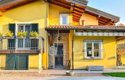 Besozzo, Lombardy 21023