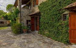 Cortona, Tuscany 52044
