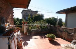 Guazzino, Tuscany 53048