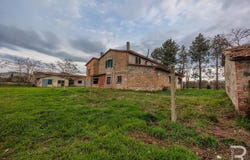 Cinigiano, Tuscany 58044