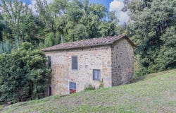 Lamporecchio, Tuscany 51035
