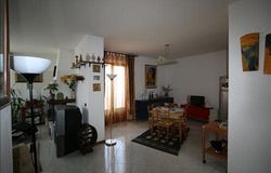 Bettolle, Tuscany 53048