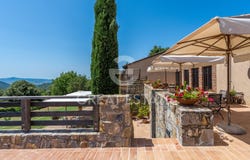 Cinigiano, Tuscany 58044