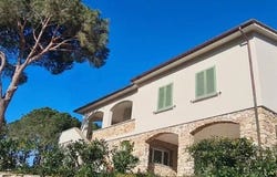 Procchio, Tuscany 57030