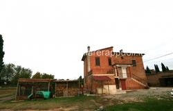 Bettolle, Tuscany 53048