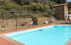 Loro Ciuffenna, Tuscany 52024