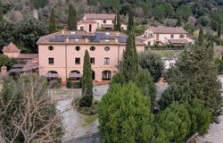 Riparbella, Tuscany 56046