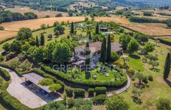 Guardea, Umbria 05025