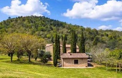 Chianni, Tuscany 56034