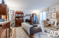 Pontedera, Tuscany 56025