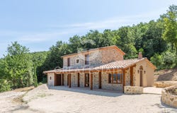 Sorano, Tuscany 58010
