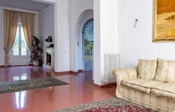 Empoli, Tuscany 50053