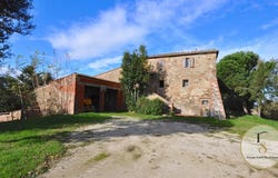 Sinalunga, Tuscany 53048