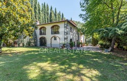 Laterina, Tuscany 52020