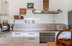 Cozzana, Apulia 70043